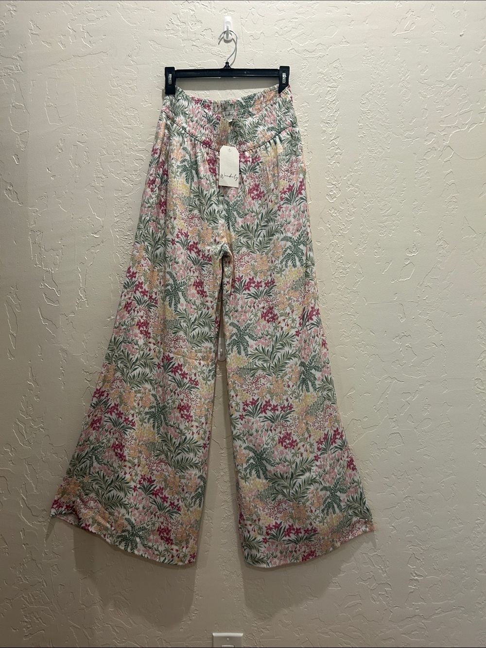 Floral Wide-Leg Tropical Print Pants